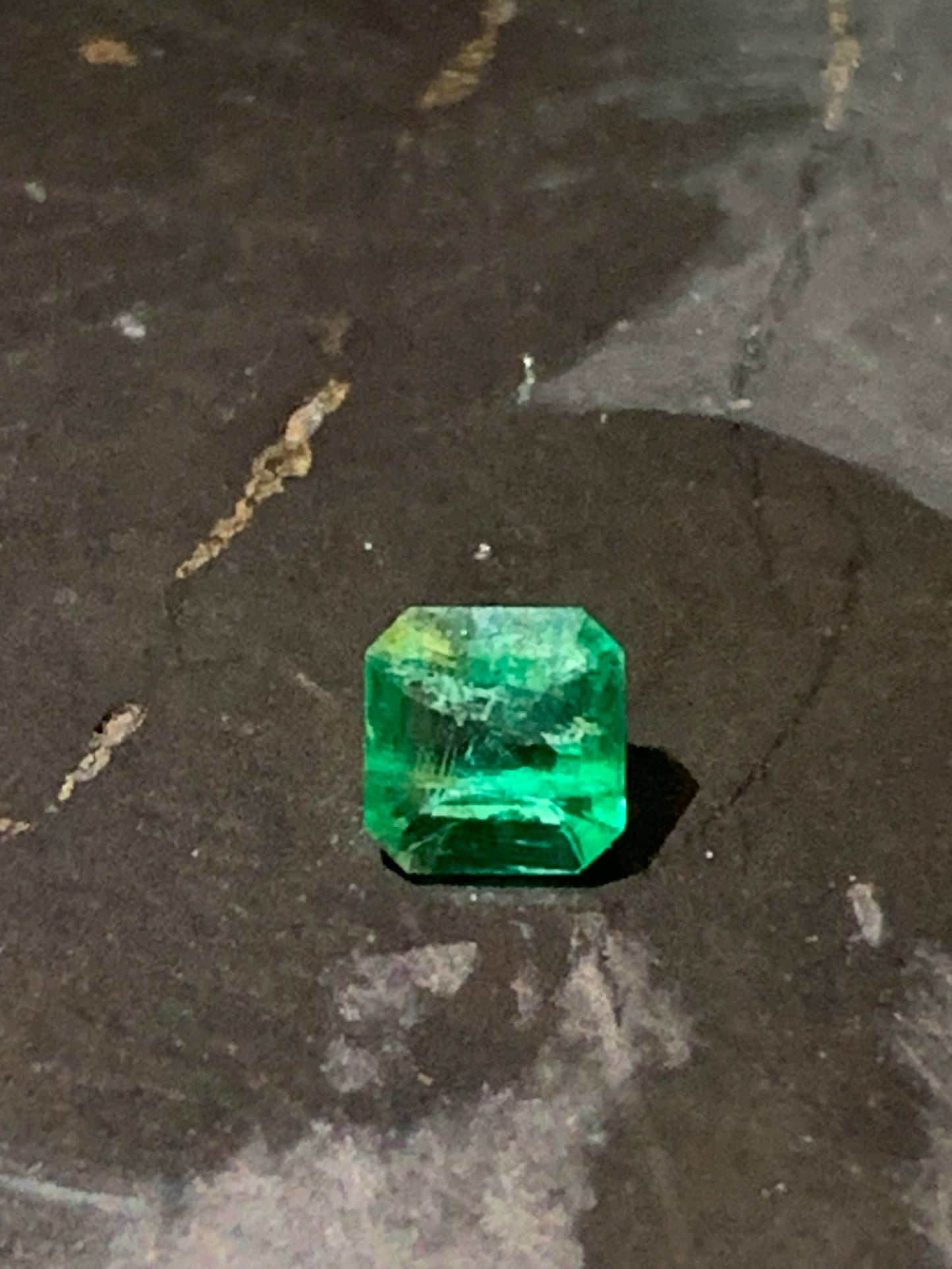 Émeraudes naturelles de Zambie – Pierres fines authentiques (2 carats au total) - Vendu en lot ou à l’unité