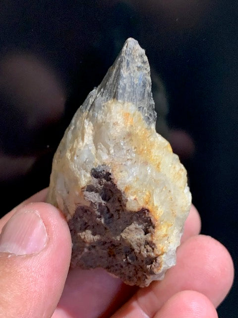 Pyrolusite, raw specimen - 130 mm x 90 x 65 - 705 gr.