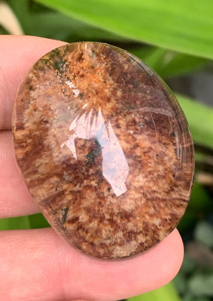 Cristal de Roche/ Quartz Lodolite ou Quartz Chaman – Spécimen naturel - ± 47 mm (H) × 36 × 30 - 67 gr. !