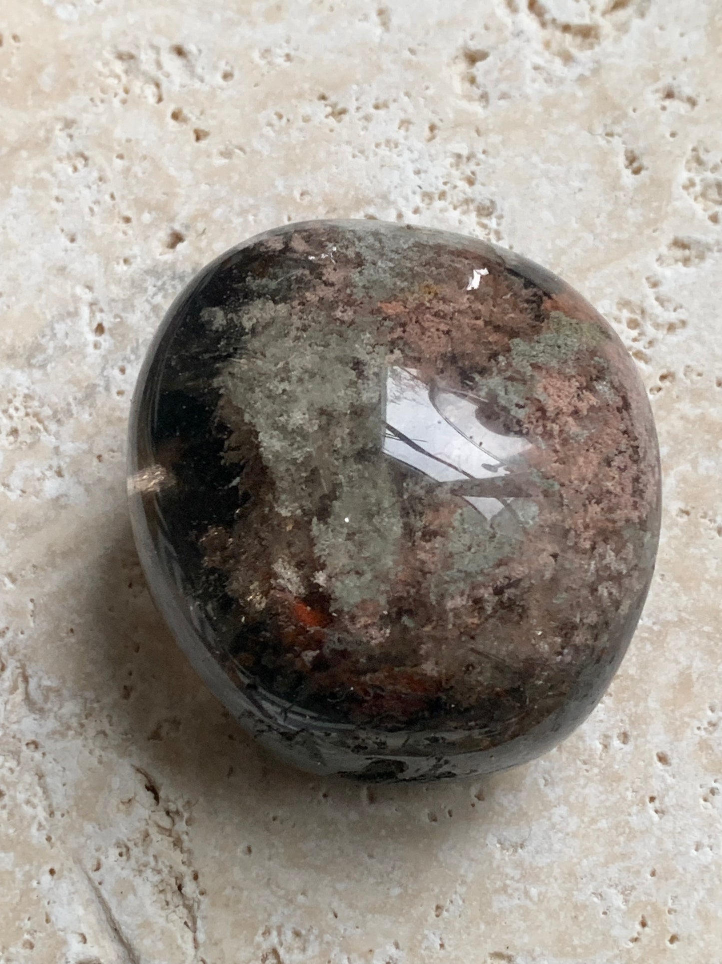 Cristal de Roche/ Quartz Lodolite ou Quartz Chaman – Spécimen naturel - ± 45 mm × 39 × 30 - 69,3 gr. !