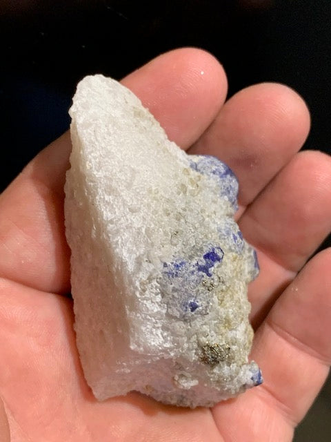 Jaspe K2 (Jaspe K2 - Azurite sur quartz avec traces de pyrite) - Superbes cristaux d'Azurite dans du granit