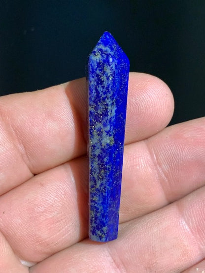 Lapis lazuli - Laser (Pointe/ Obélisque) - 50 mm x 10 de diamètre - 9 grammes