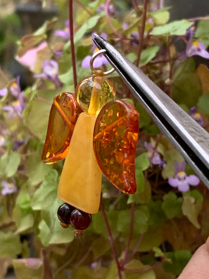 Ambre, pendentif en forme d'ange de taille de 38x35x8 millimètres, vendu avec cordon coulissant (réglable), en cuir noir de 40 à 70 centimètres !