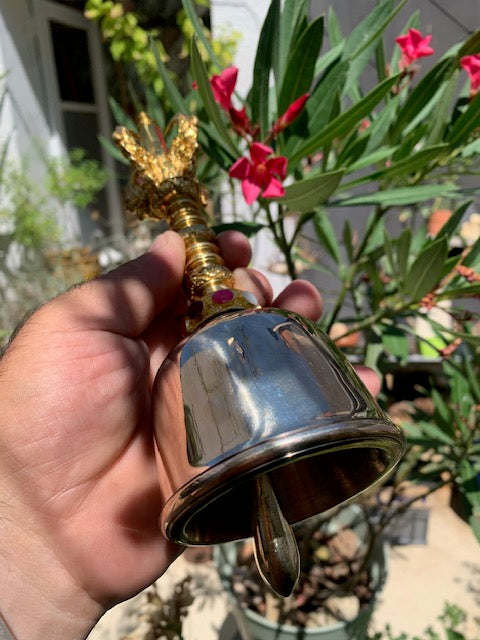 Cloche de prêtre Balinais – Son pur et clair comme un bol chantant, fabriquée par des maîtres artisans, une oeuvre d'Art !