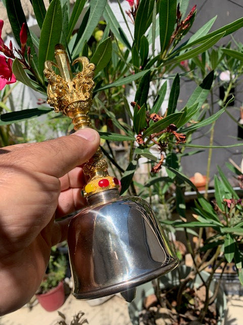 Cloche de prêtre Balinais – Son pur et clair comme un bol chantant, fabriquée par des maîtres artisans, une oeuvre d'Art !