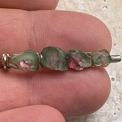 Broche en tourmaline melon d'eau/ pastèque - 38 mm x 8 x 8 - 2 gr. - Création Zen Curiosity !