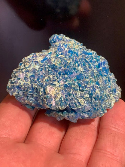 Chalcanthite (Sulfate de cuivre) - spécimen brut et naturel de 67 mm x 62 x 35 - 150 grammes