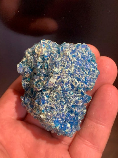 Chalcanthite (Sulfate de cuivre) - spécimen brut et naturel de 67 mm x 62 x 35 - 150 grammes