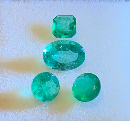 Émeraudes naturelles de Zambie – Pierres fines authentiques (2 carats au total) - Vendu en lot ou à l’unité