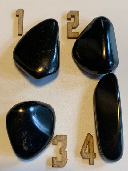 Shungite Argentée – Pierres roulées de 30x20x20 mm - 10 à 20 gr. – Parfait pour porter tous les jours !