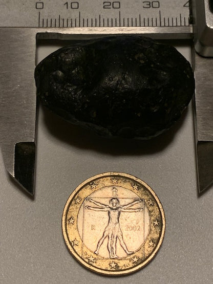 Tectite du Viet-Nam - 37 mm x 27 x 20 - 21,9 grammes - Fascinant, envoutant, hypnotisant !