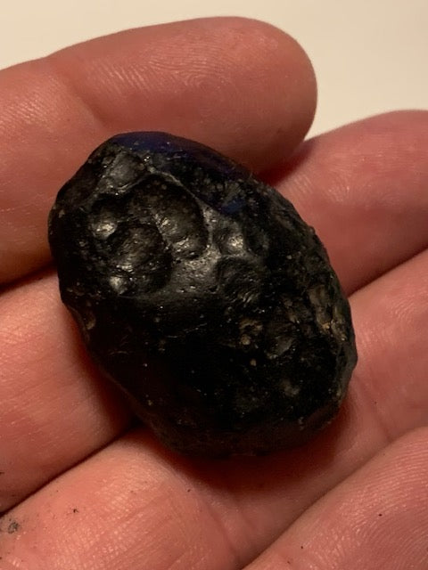 Tectite du Viet-Nam - 37 mm x 27 x 20 - 21,9 grammes - Fascinant, envoutant, hypnotisant !