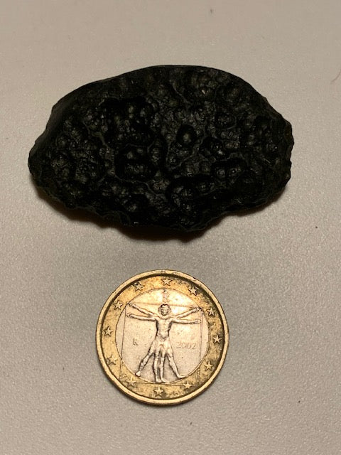 Tectite du Viet-Nam - 50 mm x 32 x 10 - 19 grammes - Fascinant, envoutant, hypnotisant !