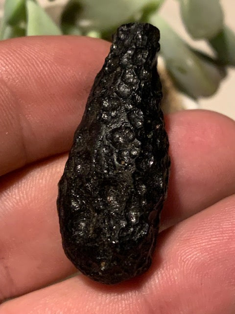 Tectite du Viet-Nam - 40 mm x 16 x 8 - 11,5 grammes - Fascinant, envoutant, hypnotisant !