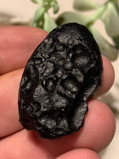 Tectite du Viet-Nam - 41 mm x 27 x 11 - 14,9 grammes - Fascinant, envoutant, hypnotisant !