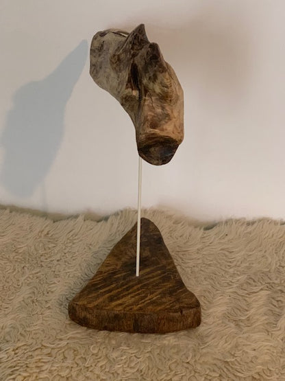 Sculpture en bois flotté de Loire : 'Tête De Cheval' - 40 cm de hauteur × 34 × 18 - Création Zen Curiosity