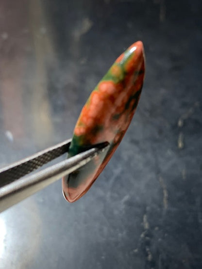 Jaspe Orbiculaire (Aussi appelé Jaspe Océan), cabochon de forme 'marquise' - ± 25 x 11 x 3 mm - 1 gr. - Qualité AAA !