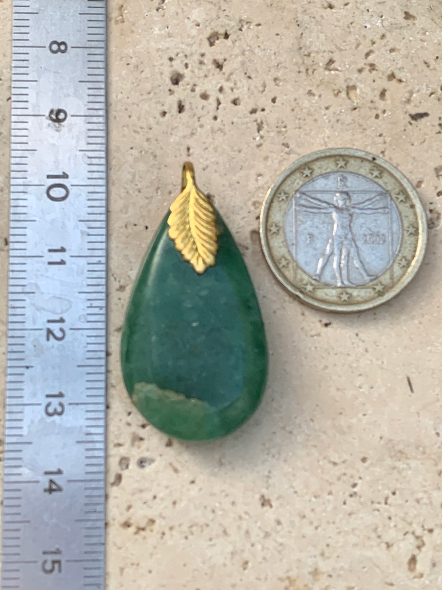 Aventurine/ Quartz vert, pendentif de type 'goutte', qualité A à AA, 40 x 20 x 8 mm environ, parfait pour la bijouterie, collection, lithothérapie...