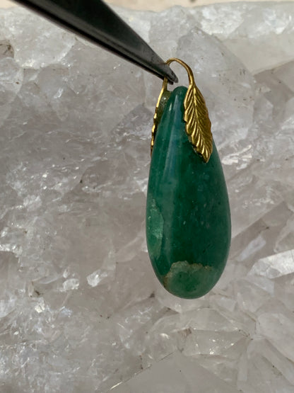 Aventurine/ Quartz vert, pendentif de type 'goutte', qualité A à AA, 40 x 20 x 8 mm environ, parfait pour la bijouterie, collection, lithothérapie...