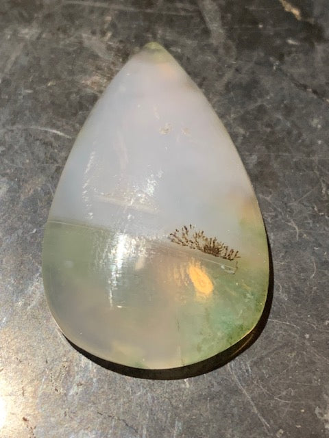 Agate Mousse dendritique/ Agate Lichen, cabochon en forme de 'goutte' - ± 31 x 20 x 6 mm - 5,3 gr. - Qualité AAA !