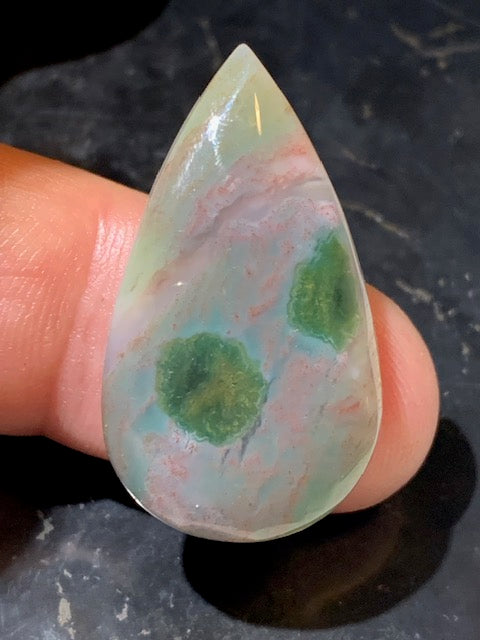 Agate Mousse/ Agate Lichen, cabochon en forme de 'goutte' - ± 33 x 19 x 5 mm - 4,5 gr. - Qualité AAA !