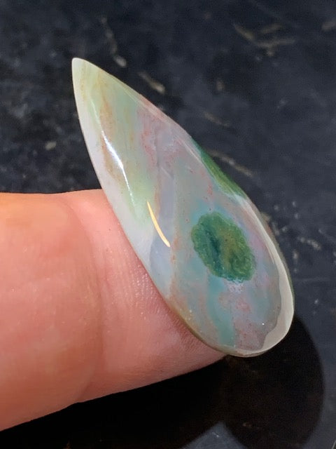 Agate Mousse/ Agate Lichen, cabochon en forme de 'goutte' - ± 33 x 19 x 5 mm - 4,5 gr. - Qualité AAA !