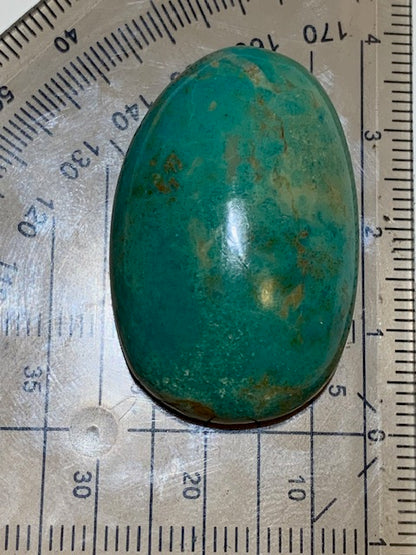 Turquoise, cabochon de forme asymétrique de 36 mm x 24 x 11 - 12,8 gr. - Parfait en bijouterie, collection, exposition...