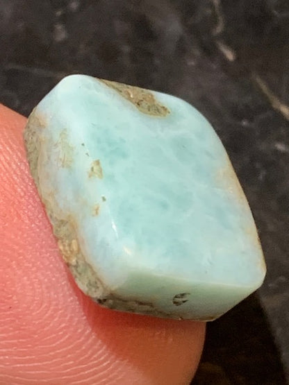 Larimar – Cabochon carré de 15 × 14 × 6 mm - 2,9 gr. - Nuances naturelles magnifiques, parfait pour bijoux raffinés, collectionneur passionné ou exposition