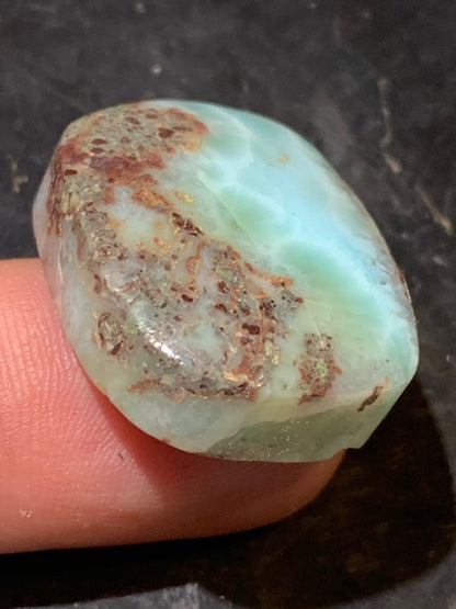 Larimar – Cabochon rectangulaire de 29 × 23 × 10 mm - 12,6 gr. - Nuances naturelles magnifiques, parfait pour bijoux raffinés, collectionneur passionné ou exposition