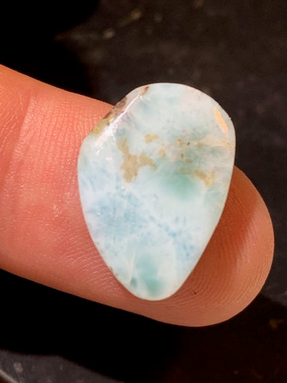 Larimar – Cabochon asymétrique de 20 × 14 × 5 mm - 2,3 gr. - Nuances naturelles magnifiques, parfait pour bijoux raffinés, collectionneur passionné ou exposition