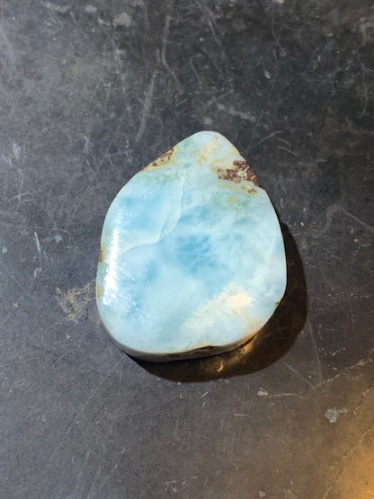 Larimar – Cabochon asymétrique de 19 × 15 × 7 mm - 3,6 gr. - Nuances naturelles magnifiques, parfait pour bijoux raffinés, collectionneur passionné ou exposition