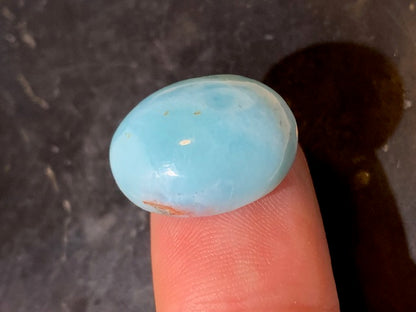 Larimar – Cabochon de forme ovale de 21 × 17 × 9 mm - 5 gr. - Nuances naturelles magnifiques, parfait pour bijoux raffinés, collectionneur passionné ou exposition