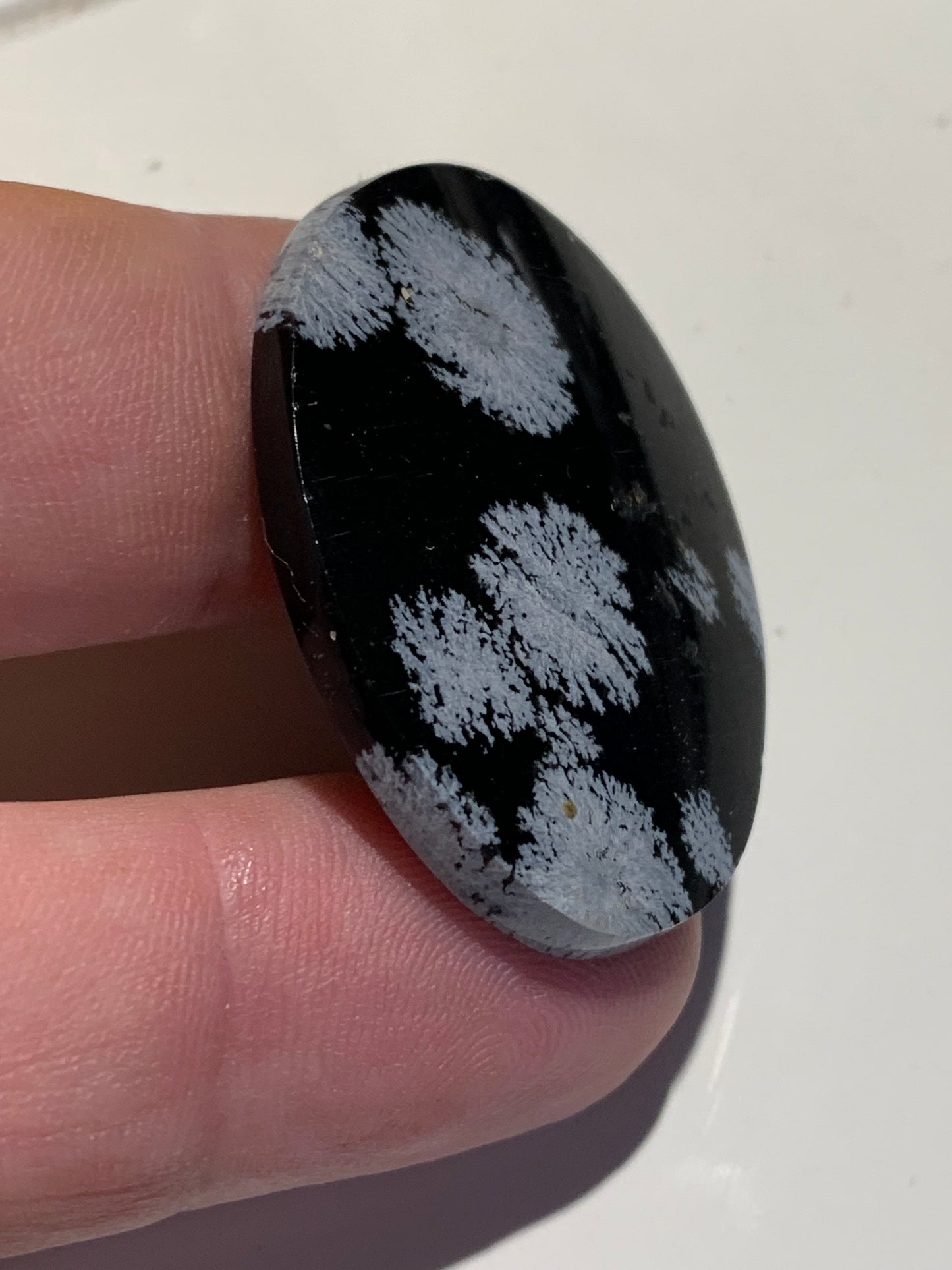 Obsidienne Neige – Cabochon de forme ovale de 40 × 30 × 5 mm - 8,2 gr. - Superbe pièce !