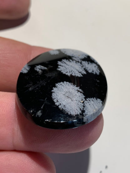 Obsidienne Neige – Cabochon de forme ovale de 40 × 30 × 5 mm - 8,2 gr. - Superbe pièce !