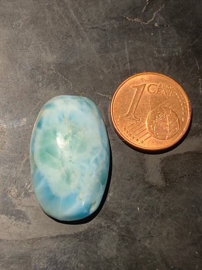 Larimar – Cabochon de forme ovale de 25 × 15 × 8 mm - 5,1 gr. - Nuances naturelles magnifiques, parfait pour bijoux raffinés, collectionneur passionné ou exposition