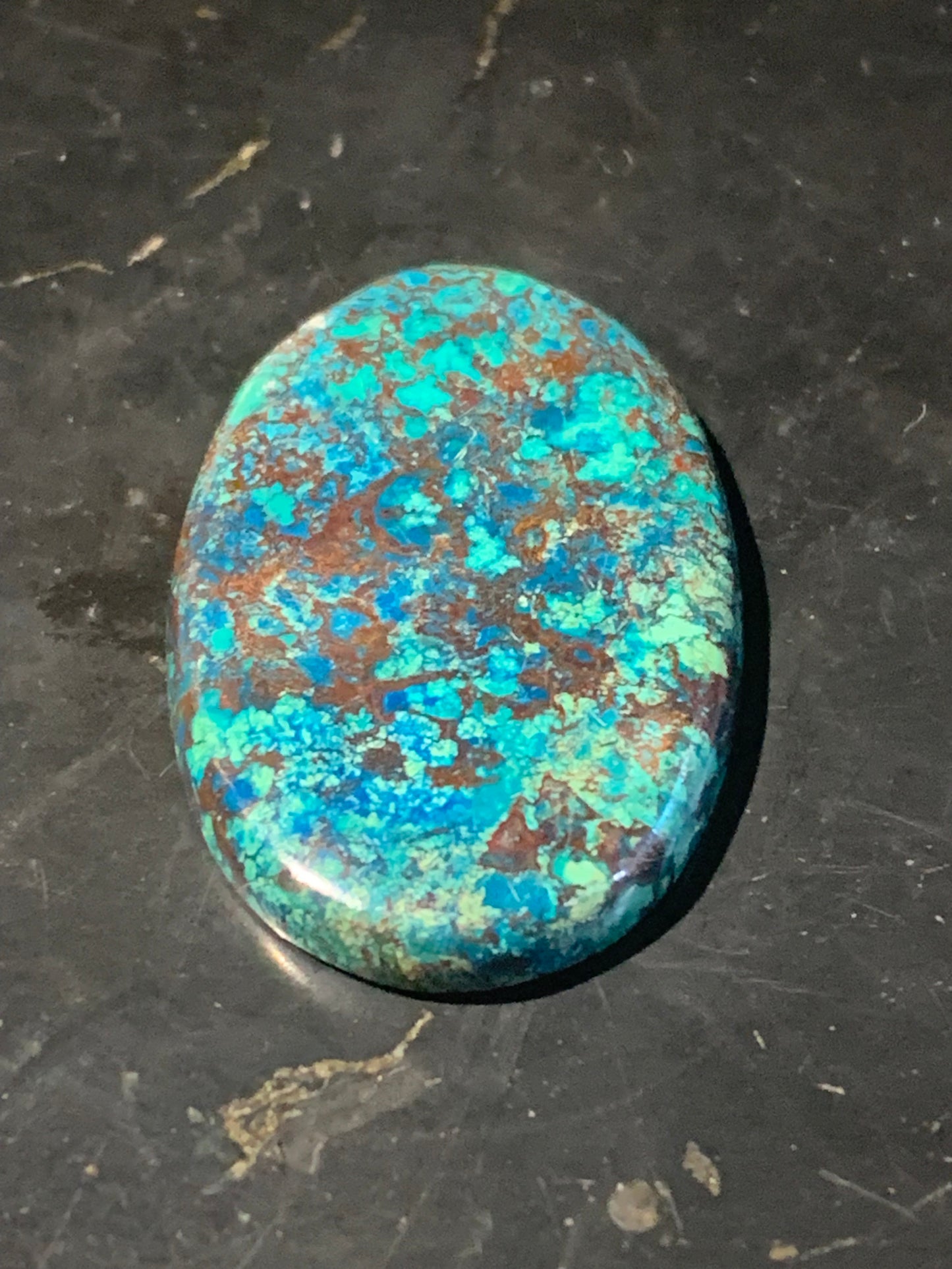 Chrysocolle – Cabochon de forme ovale de 32 × 20 × 5 mm - 5,1 gr. - Nuances naturelles magnifiques, parfait pour bijoux raffinés, collectionneur passionné ou exposition