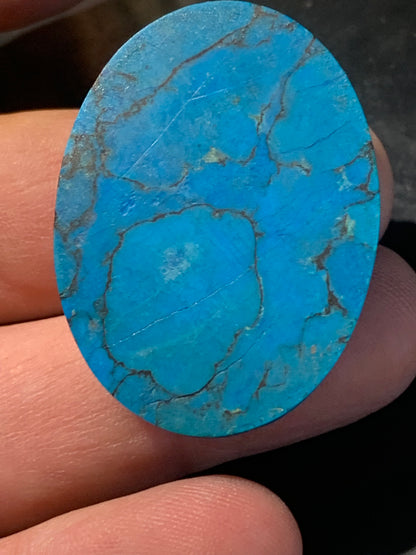 Turquoise D'Iran teintée, cabochon de forme ovale de 40 mm x 30 x 11 - 17,8 gr. - Parfait en bijouterie, collection, exposition...