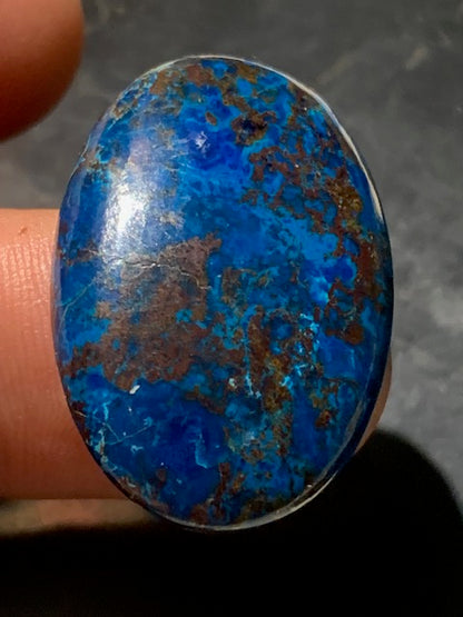 Chrysocolle – Cabochon de forme ovale de 33 × 22 × 6 mm - 7,9 gr. - Nuances naturelles magnifiques, parfait pour bijoux raffinés, collectionneur passionné ou exposition