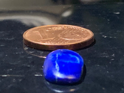 Lapis lazuli, cabochon de 17 mm x 8 x 3 - 3,5 carats. Parfait en bijouterie, collection ,exposition...