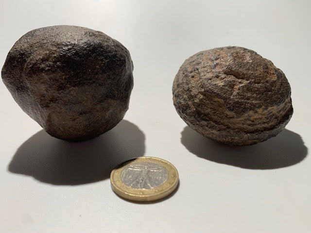 Boules de Moqui ou Pierres des Chamans - Paire unique de Ø 55 mm  – 265 g (les deux)