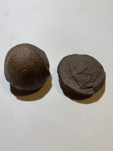 Moqui Balls or Shaman Stones - Single pair of Ø 50 mm – 180.5 g (both)