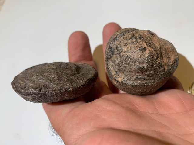 Moqui Balls or Shaman Stones - Single pair of Ø 50 mm – 180.5 g (both)