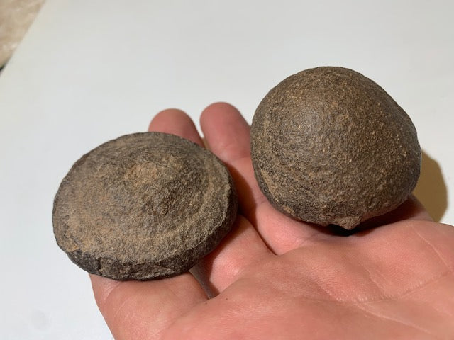 Moqui Balls or Shaman Stones - Single pair of Ø 50 mm – 180.5 g (both)