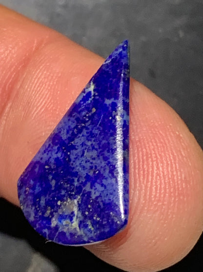Lapis lazuli, cabochon de 23 mm x 14 x 3 - 5,5 carats. Parfait en bijouterie, collection ,exposition...