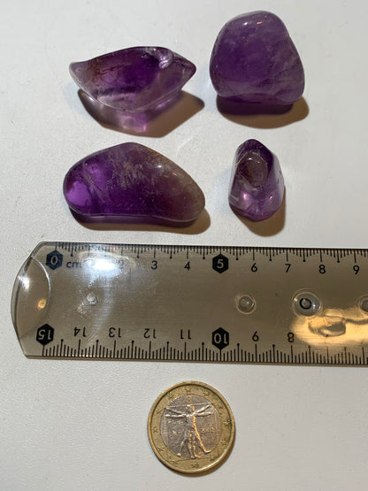 Améthyste – Pierres roulées à l'unité - ± 40 x 20 x 20 mm environ – De 11 à 28 g - parfait pour mettre dans les poches !