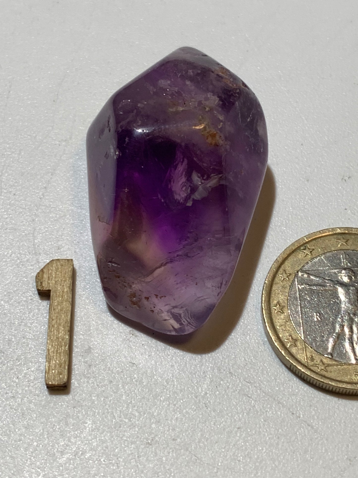 Améthyste – Pierres roulées à l'unité - ± 40 x 20 x 20 mm environ – De 11 à 28 g - parfait pour mettre dans les poches !