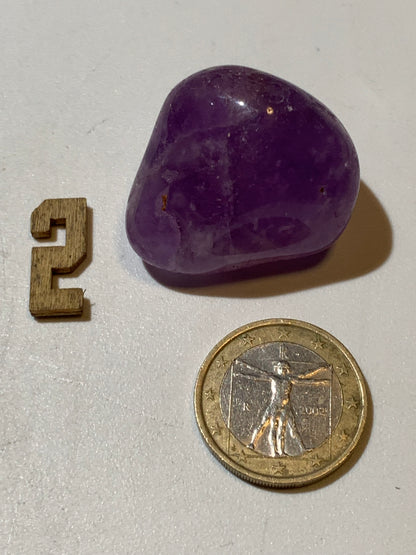Améthyste – Pierres roulées à l'unité - ± 40 x 20 x 20 mm environ – De 11 à 28 g - parfait pour mettre dans les poches !