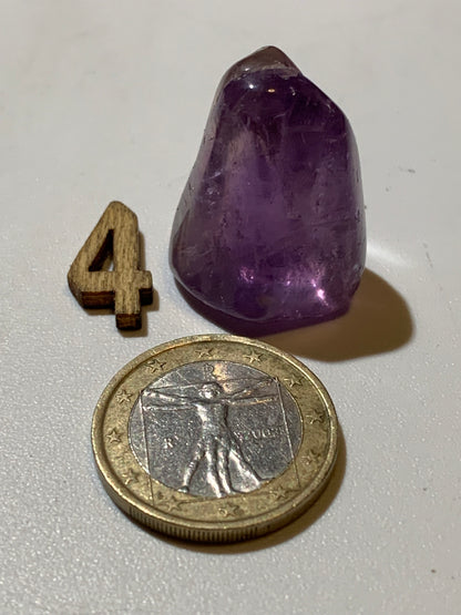 Améthyste – Pierres roulées à l'unité - ± 40 x 20 x 20 mm environ – De 11 à 28 g - parfait pour mettre dans les poches !