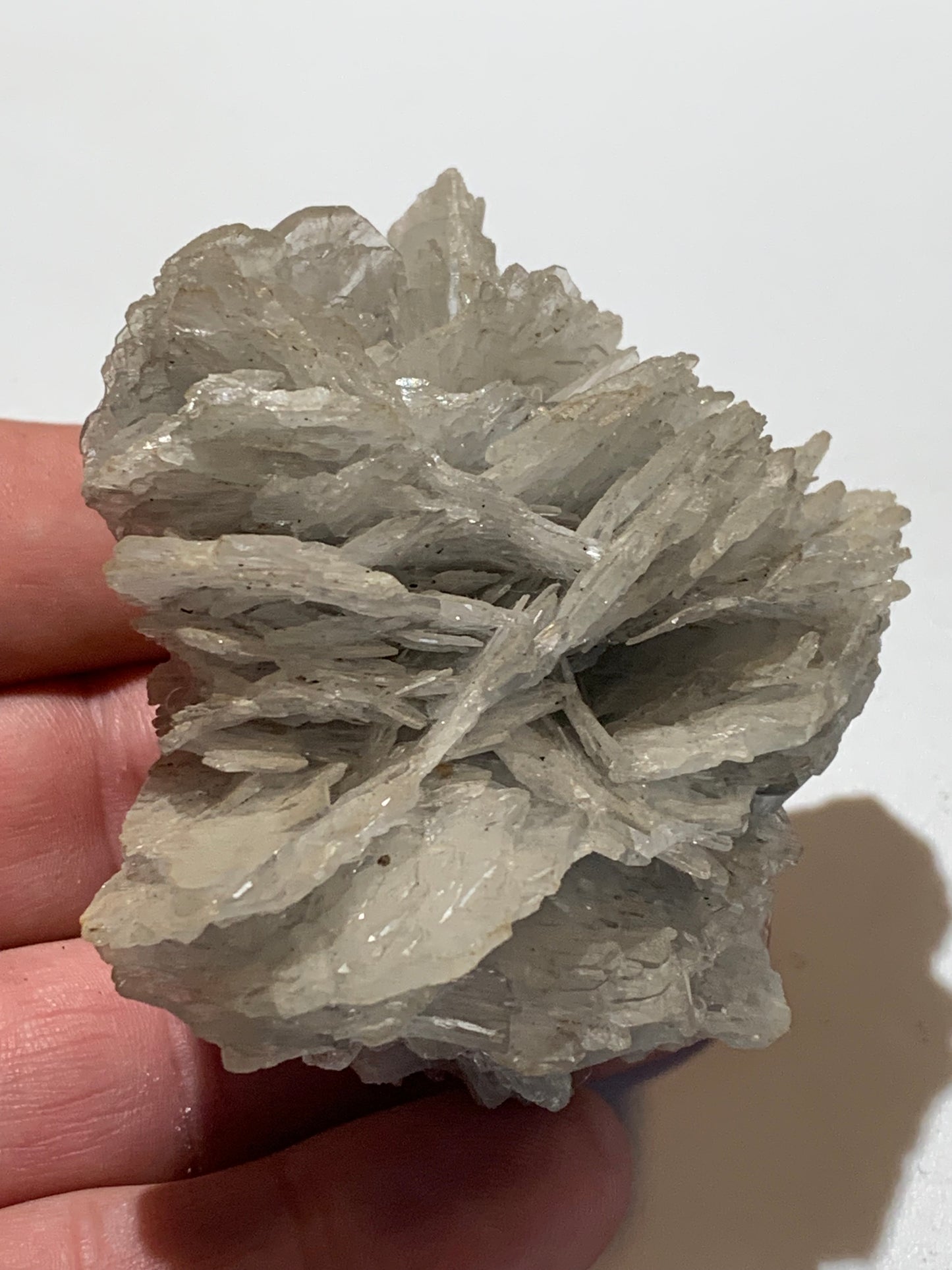 Baryte/ Barytine bleue (France) - Superbe spécimen brut de 73 mm x 62 x 45 - 219,3 gr. !