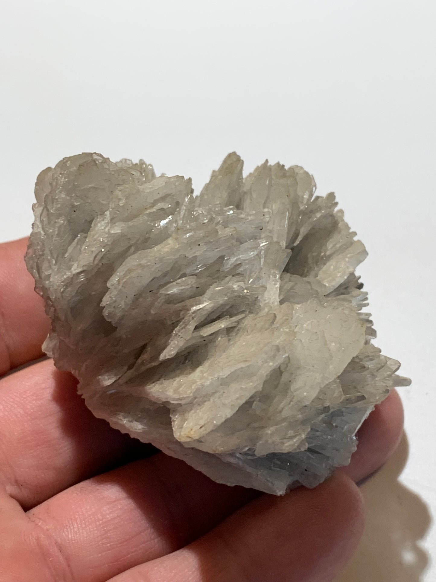 Baryte/ Barytine bleue (France) - Superbe spécimen brut de 73 mm x 62 x 45 - 219,3 gr. !